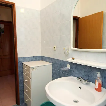 Apartments By The Sea Kali, Ugljan - 837 Room photo